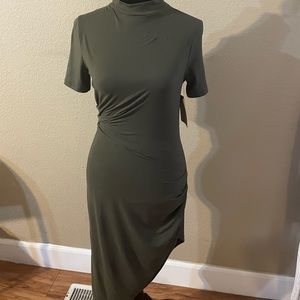 Small turtle neck fitted stretch dress, olive